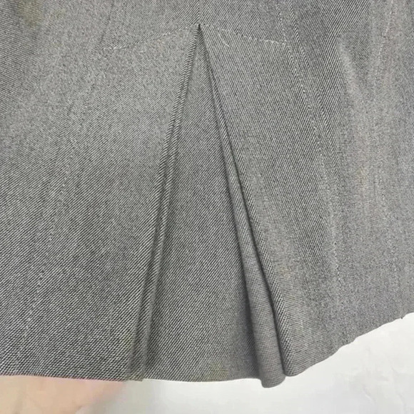 Express Pencil Skirt in Grey with Pleat in Back - Picture 3 of 4